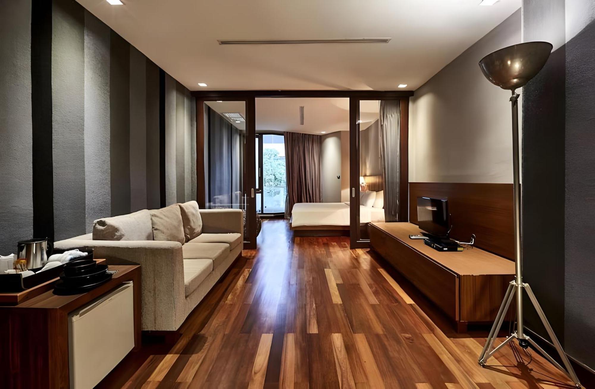 Wish Inn Silom - วิช อินน์ สีลม X Bangkok Eksteriør bilde